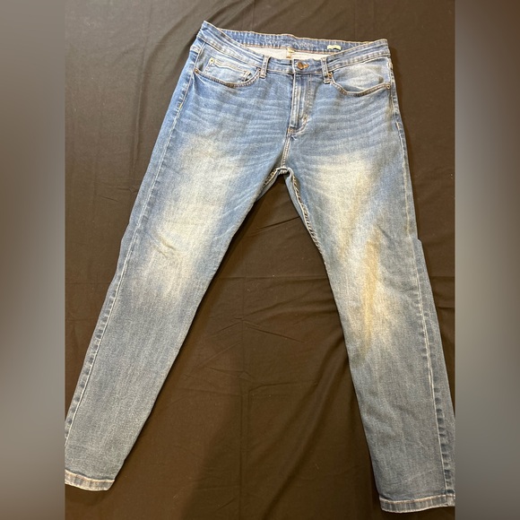 Calvin Klein Jeans Slim Fit in Faded Blue - Picture 1 of 9